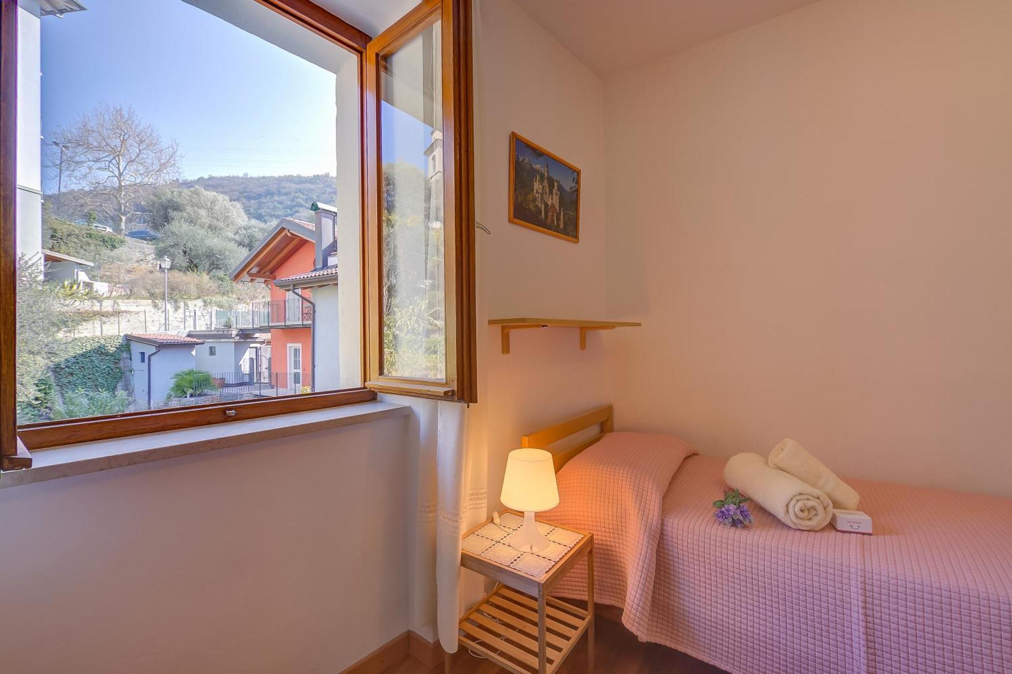 Appartamento Miorelli Torbole Sul Garda Exterior foto