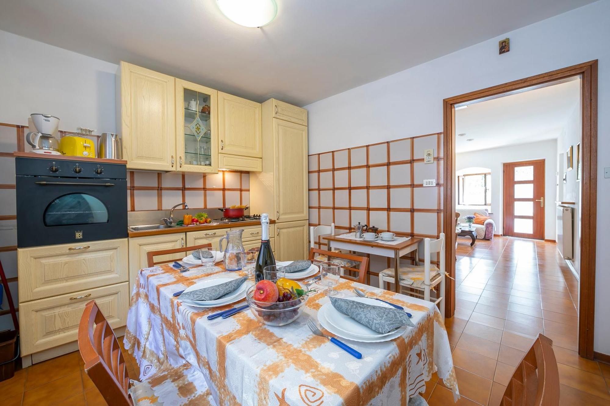 Appartamento Miorelli Torbole Sul Garda Exterior foto